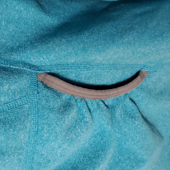 North face zip up - Picture 3 of 4